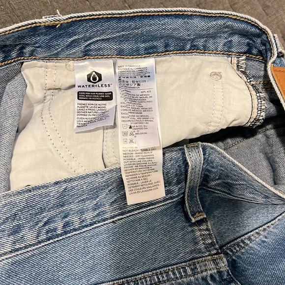 Levi’s Baggy Dad Jean - Picture 11 of 13